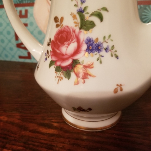 Vintage Noritake Hapsburg Rose coffee pot - Picture 2 of 8
